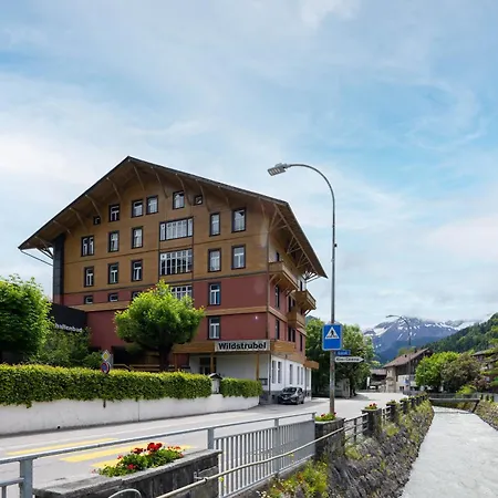 Hotel Wildstrubel Lenk