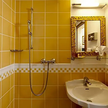Wildstrubel Hotel
