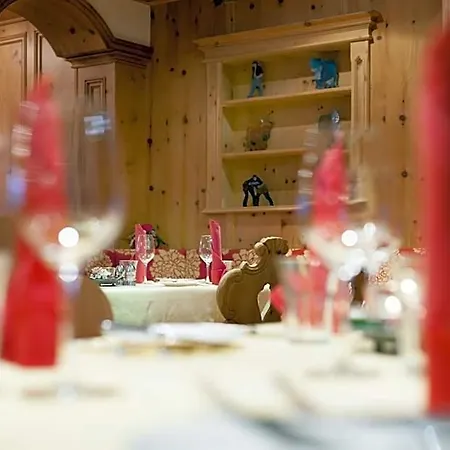 Wildstrubel Hotel 3*